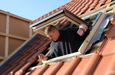 Pose de fenêtres de toit Velux à Mégrit